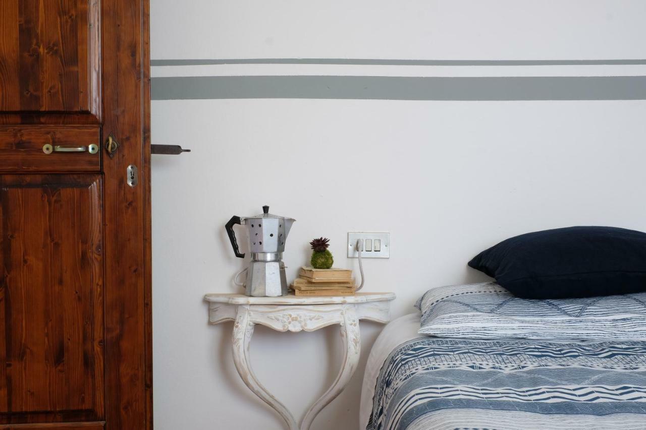 Casa Monteluro - B&B ทาวุลเลีย ภายนอก รูปภาพ