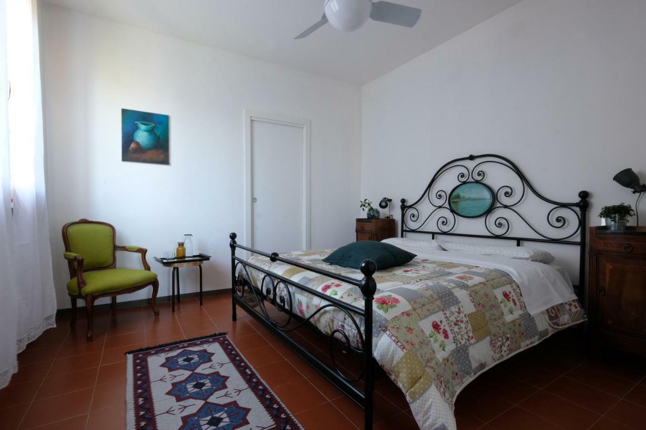 Casa Monteluro - B&B ทาวุลเลีย ภายนอก รูปภาพ